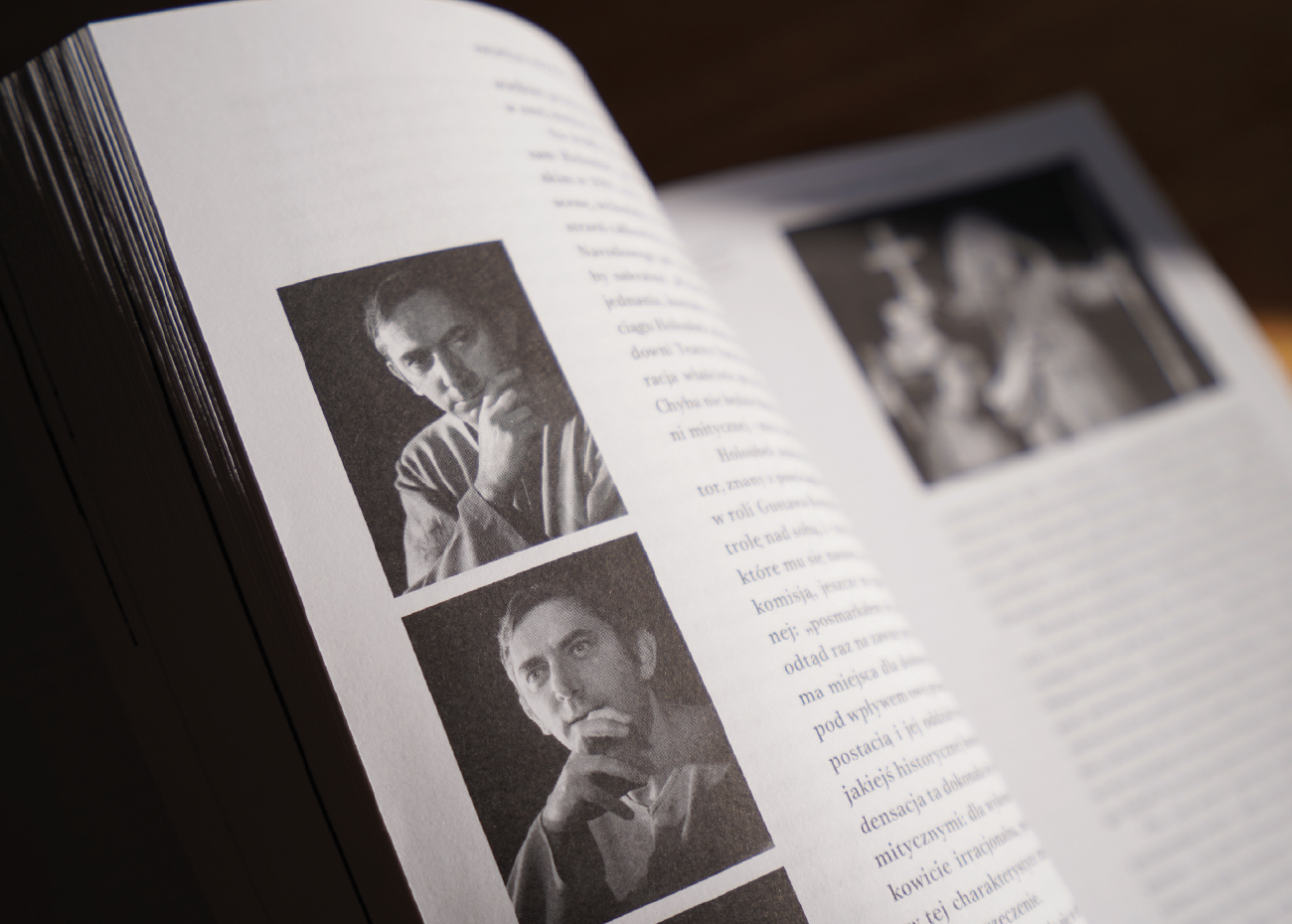 11. Researching Books: Society and Literature