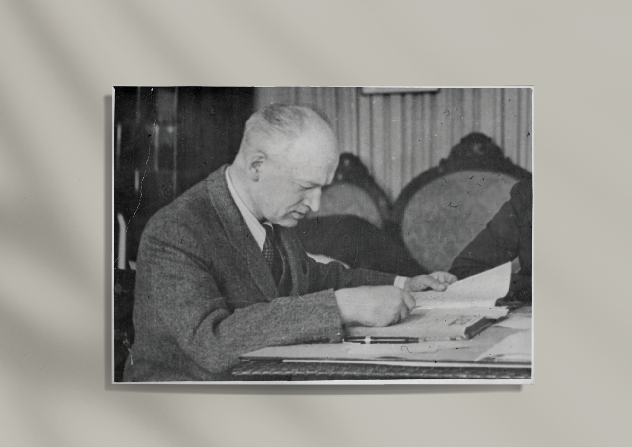 5. Collections and Editions: Libraries and Archives